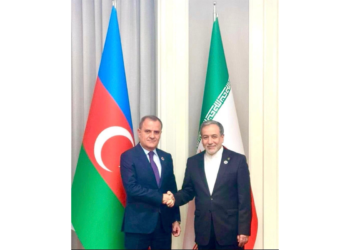 Ceyhun Bayramov Bişkekdə Abbas Əraqçi ilə regional məsələləri müzakirə edib