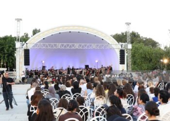 Üzeyir Hacıbəyli XVIII Beynəlxalq Musiqi Festivalının açılışı olub – FOTO