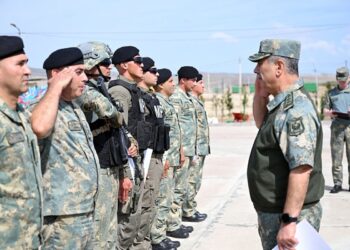 Zakir Həsənov hərbi polis idarəsinin ön əməliyyat bazasında olub – VİDEO