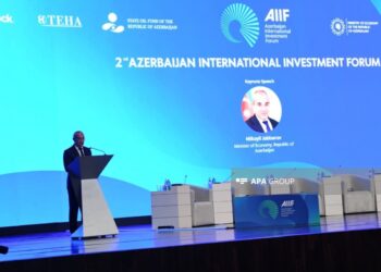 Mikayıl Cabbarov: Xarici şirkətlərin əksəriyyəti mənfəətini yenidən Azərbaycana yatırır