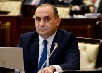 “Adət-ənənə uşağın hüquqlarının pozulmasına bəraət qazandıra bilməz” – Ceyhun Məmmədov erkən nikahlarla bağlı çağırış etdi