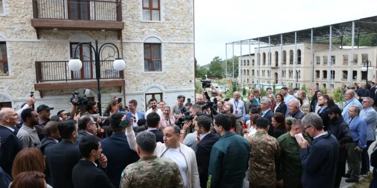Diplomatik korpusun Qarabağ və Şərqi Zəngəzura səfərinin ilk günü başa çatıb