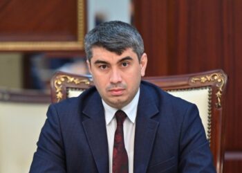 “Din xadimlərinə erkən nikah, uşaq hüquqları üzrə xüsusi təlimlər keçirilməlidir” – Elnur Mustafayevdən sərt mesaj