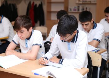 Şagirdlərin yerdəyişməsi dayandırılır