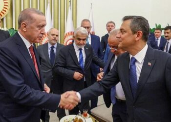 Özgür Özəl Ərdoğana təzminat ödəyəcək
