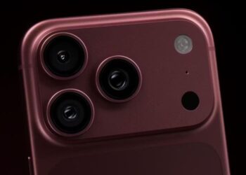 Milanda “iPhone 18” satışları etiraz aksiyaları ilə başlayıb