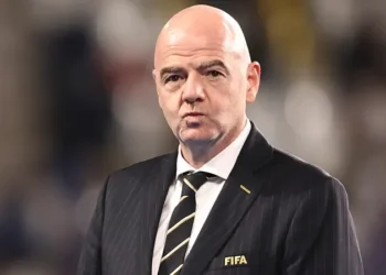 Fransa FİFA prezidentliyinə İnfantinonu dəstəkləməyəcək
