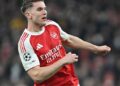 Qyökereş “Arsenal”dan ayrılmaq istəyir