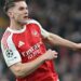 Qyökereş “Arsenal”dan ayrılmaq istəyir