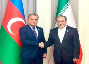 Ceyhun Bayramov İran XİN başçısı ilə telefonla danışıb