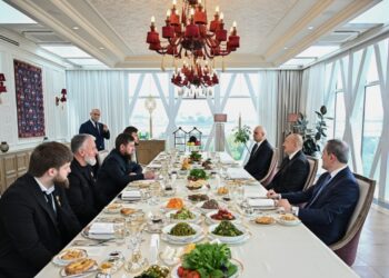 Prezident İlham Əliyev və Ramzan Kadırov birgə nahar ediblər