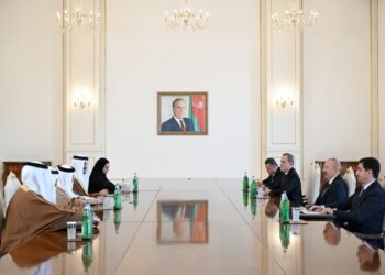 Prezident Bəhreynin xarici işlər nazirini qəbul edib