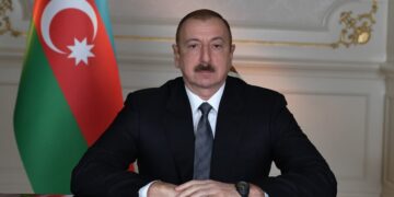 Prezident Xalq rəssamı Fərhad Xəlilovu 80 illik yubileyi münasibətilə təbrik edib