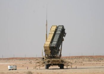 Səudiyyə Ərəbistanı husilərin atdığı iki ballistik raketi zərərsizləşdirib