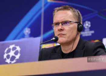 Valdas Dambrauskas: “Futbolçularımla fəxr edirəm”