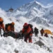 Himalayda dəhşətli uçqun: Ölənlərin sayı 15-ə çatdı