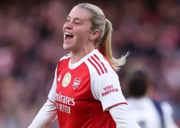 “Arsenal”ın ulduzu ikinci dəfə ilin futbolçusu seçildi