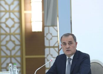 Ceyhun Bayramov Türkmənistanda Orta Dəhlizin artan rolundan danışdı