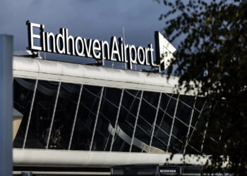 Niderland aeroportunda İkinci Dünya müharibəsindən qalan sursatlar tapılıb