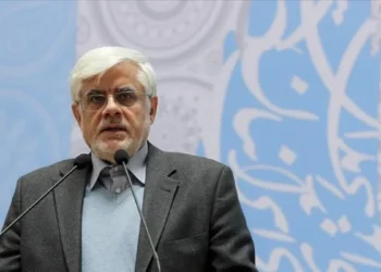 Aref: İranın Hörmüz boğazına nəzarət etməkdən başqa seçimi yoxdur