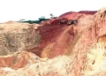 Kolumbiyada qeyri-qanuni mədəndə uçqun: 14 ölü, 7 yaralı
