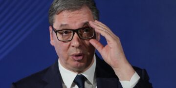 Vuçiçdən Rusiya ilə münasibətlərə görə Avropaya SƏRT CAVAB