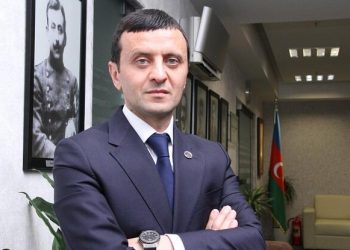 Adnan Əhmədzadənin vəkili, görün, kim imiş…