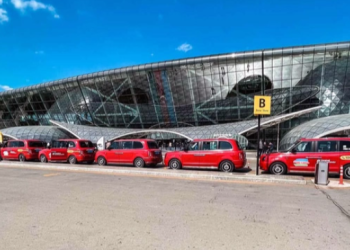 Aeroportda taksilərlə bağlı yeni qayda – Agentlik araşdırır