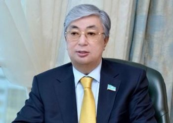 Tokayev Bəxtiyar Vahabzadədən sitat gətirdi