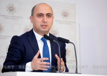 Nazir: Müəllimlər şeirin arxasında gizlənməsin, əzbərçilik oxuyub-anlamaq bacarığı deyil