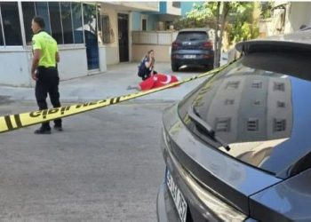 Türkiyədə polis bölməsinə hücum: ölənlər var