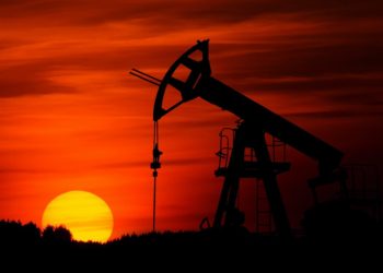 SOCAR üzrə bir ton neftin istehsal maya dəyəri 160 manatı ötüb