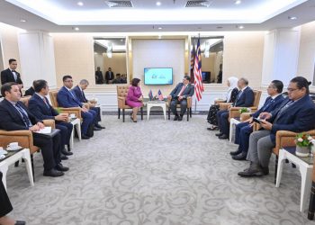 Milli Məclis və Malayziya Nümayəndələr Palatası sədrləri görüşüb