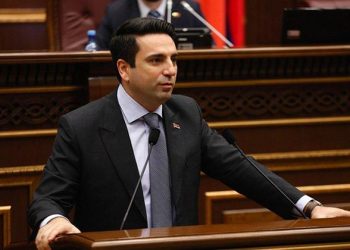 Ermənistan Rusiya hərbi bazasını çıxarır? – Simonyan