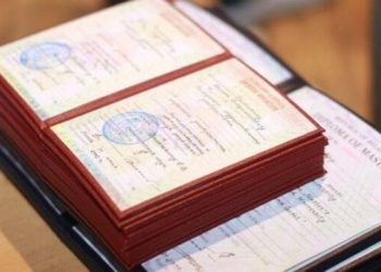 Sədrdən saxta diplomlarla bağlı açıqlama