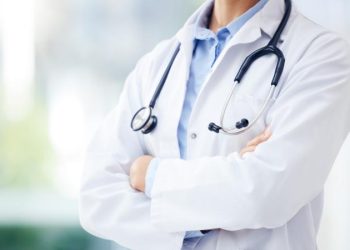 Süni intellektli stetoskop 15 saniyədə ürək problemlərini aşkar edir