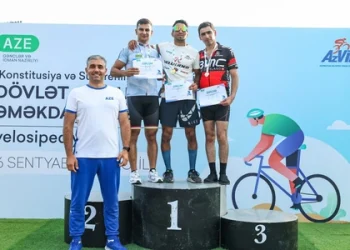 Dövlət qurumlarının əməkdaşları arasında velosiped yarışı keçirilib