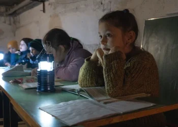 Gələn ilin sonuna qədər daha 6 milyon uşaq təhsildən məhrum ola bilər