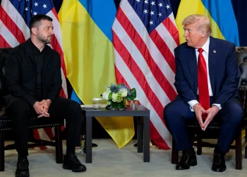 Tramp NATO ölkələrini ərazilərinə müdaxilə edən Rusiya təyyarələrini vurmağa çağırıb