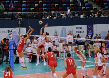 Türkiyə tarixində ilk: Voleybol millisi DÇ-nin yarımfinalında…