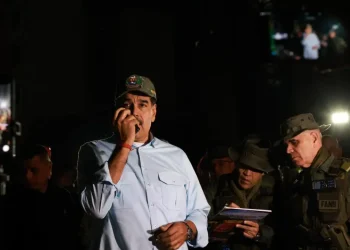 Maduro: Venesuela sahilləri imperialistlərdən qorunacaq